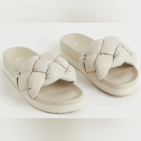 H&M Shoes - H&M Cream Shoes